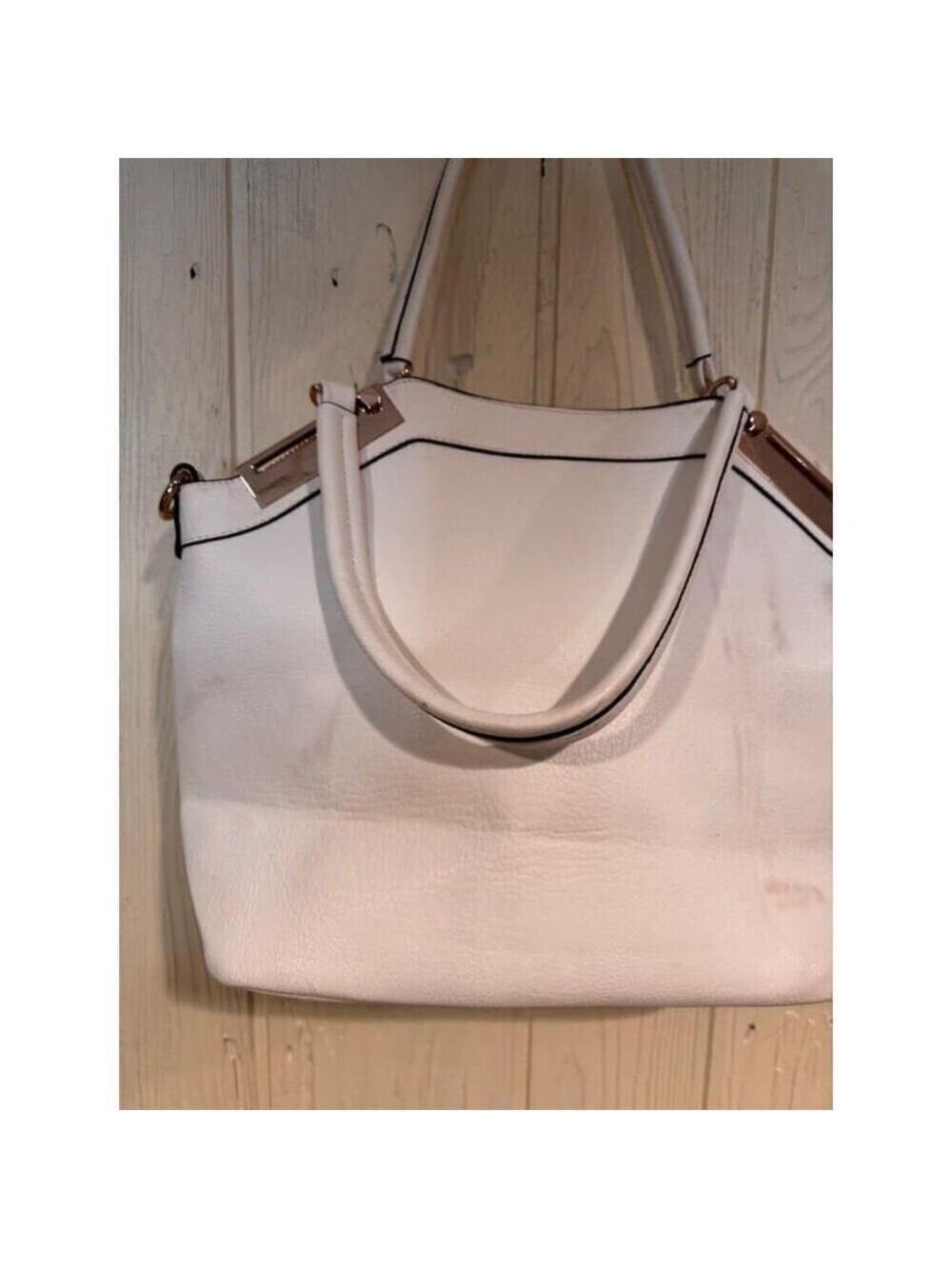 Black Rivet White Handbag Snap Closure - Picture 3 of 10